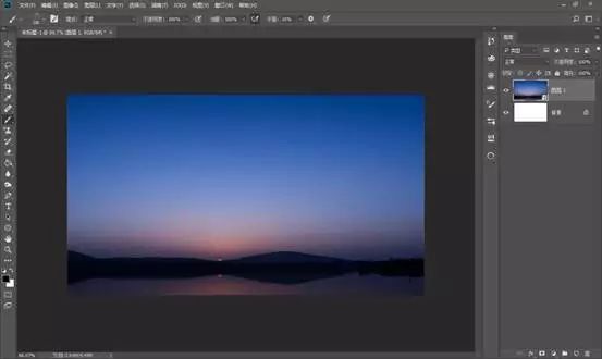 合成夕阳树下荡秋千人物剪影图片的PS教程